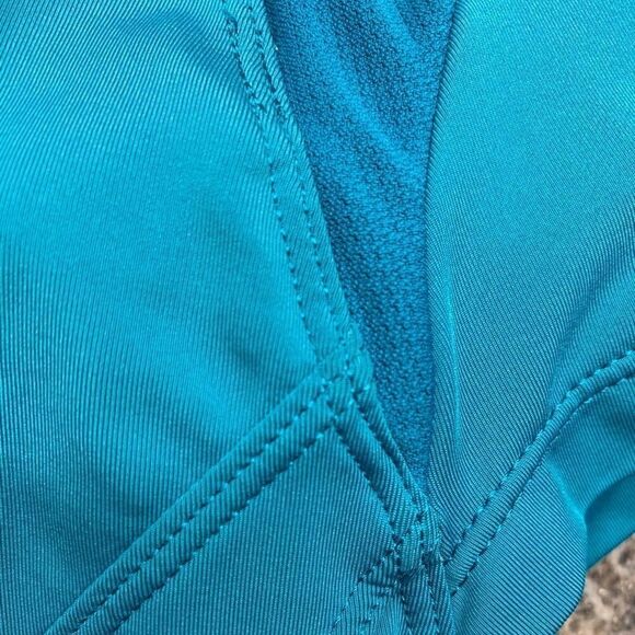 Turquoise blue Nike athletic top xs - Picture 9 of 11